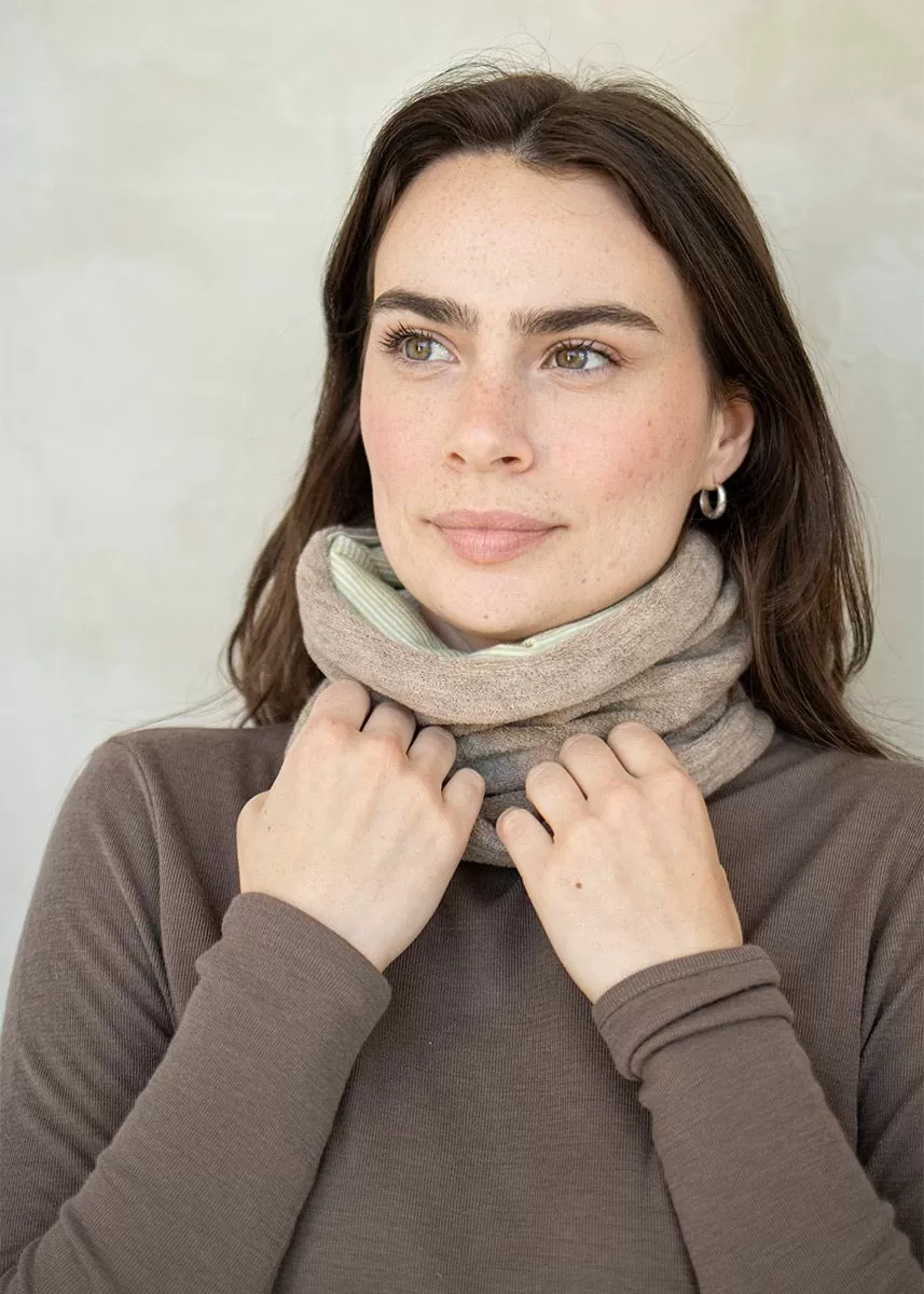 Dobbel tubehals i ullfrotté