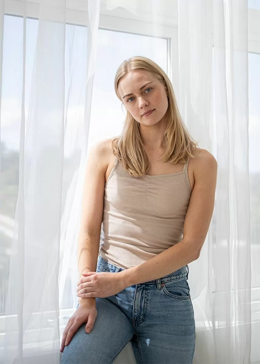 Singlet med stropper i ull med silke