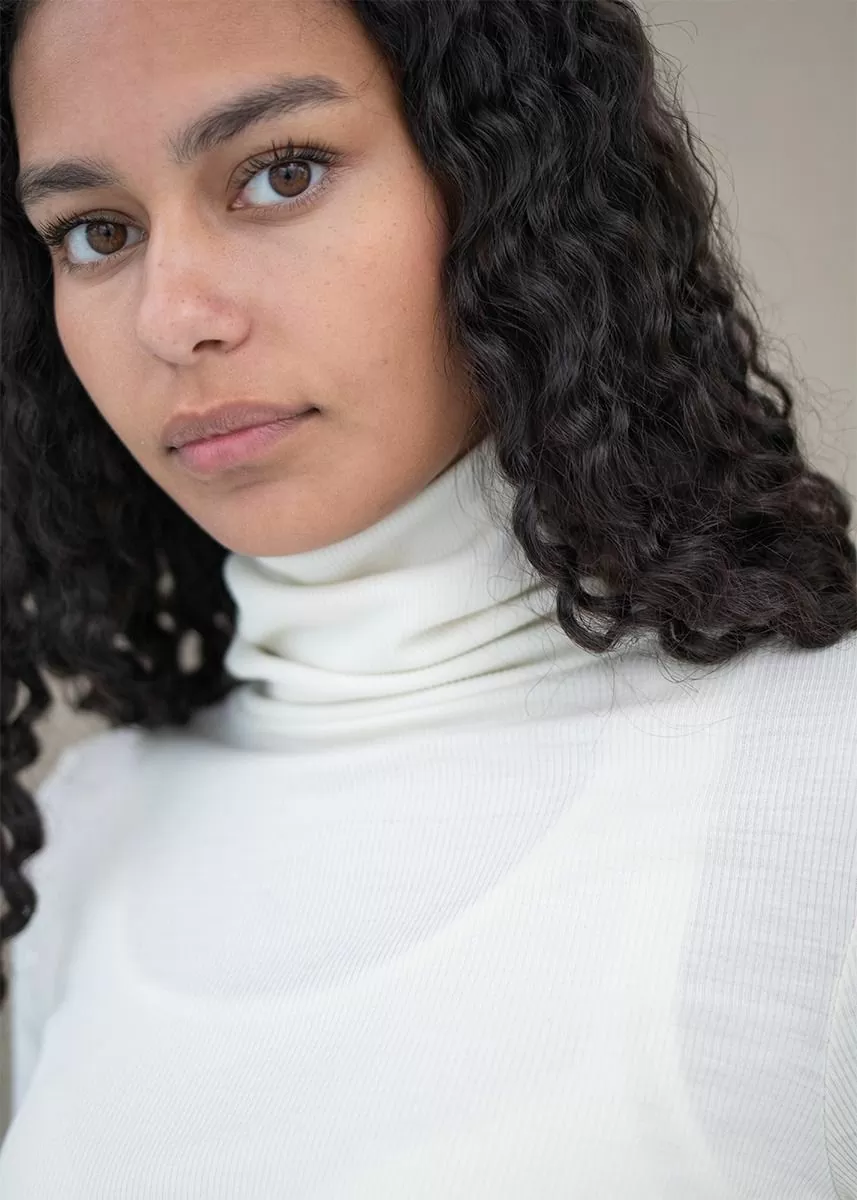 Polotrøye i finribbet ull med silke 