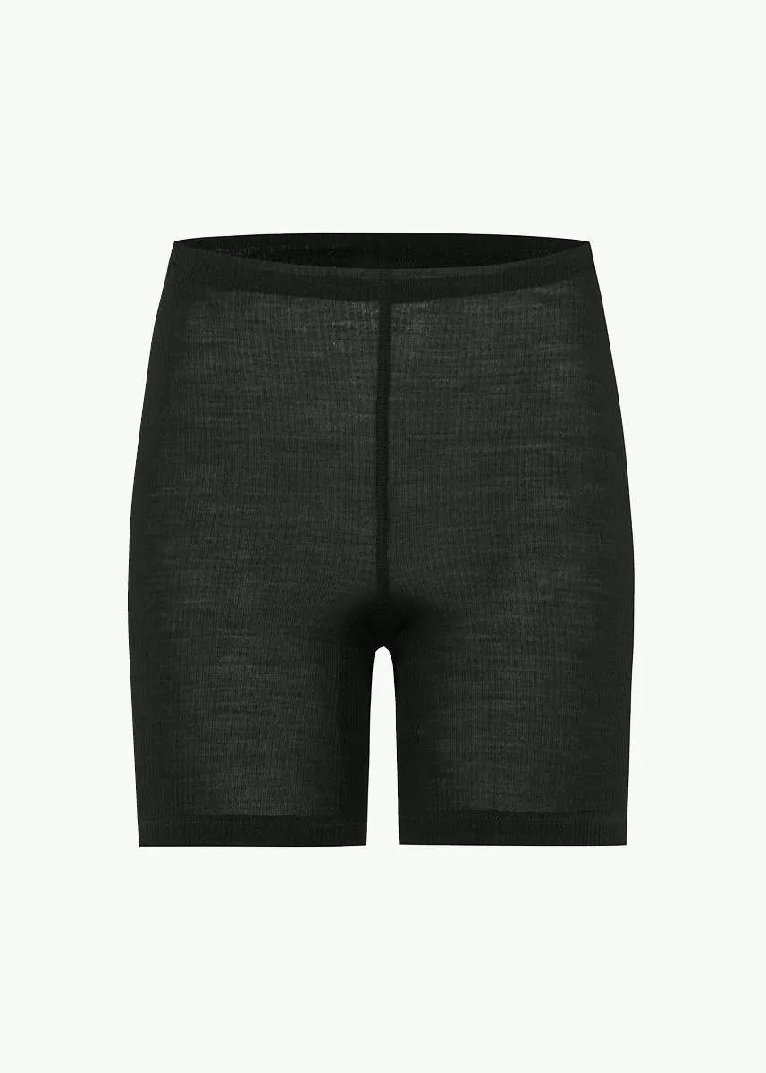 Shorts i finribbet ull med silke