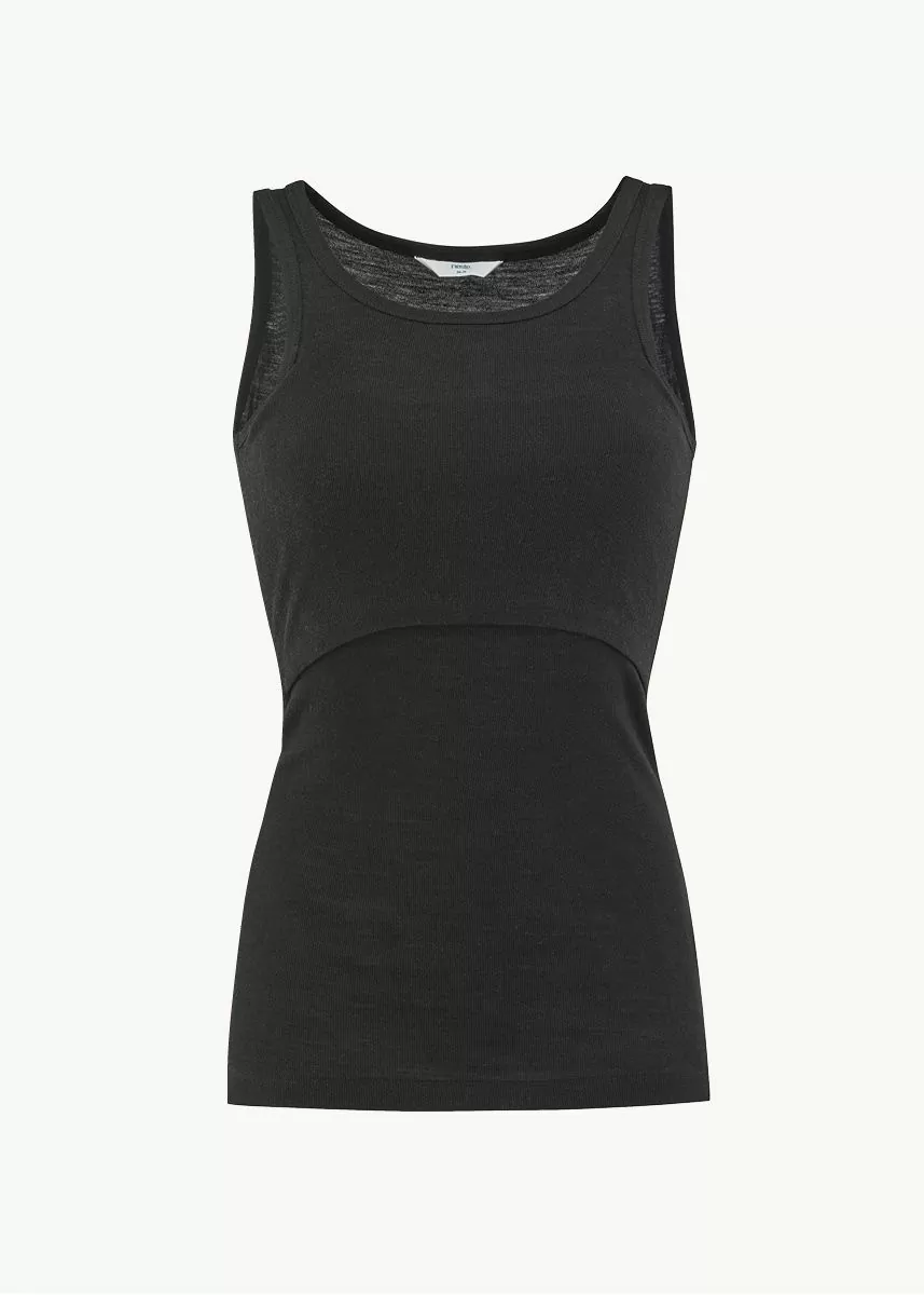 Ammetopp i ull med silke