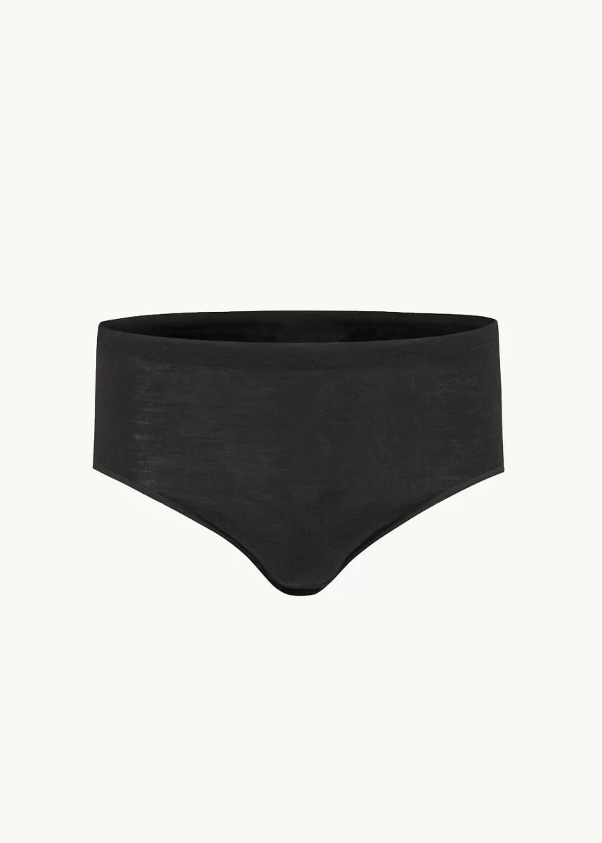 Dametruse i ull med silke