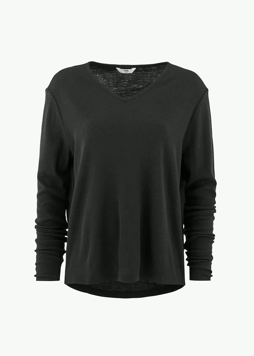 Løs genser med v-hals i ull med silke