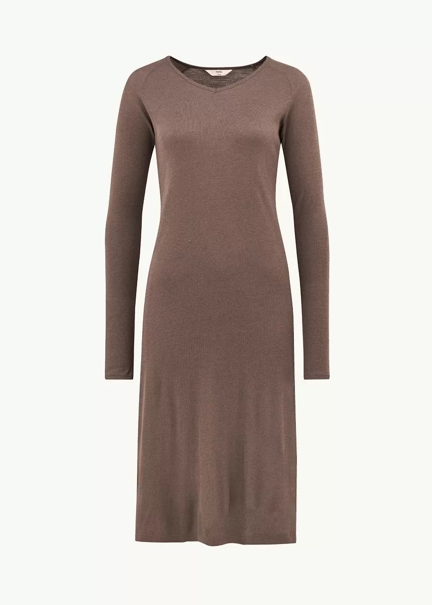 Kjole i finull med silke og v-hals 