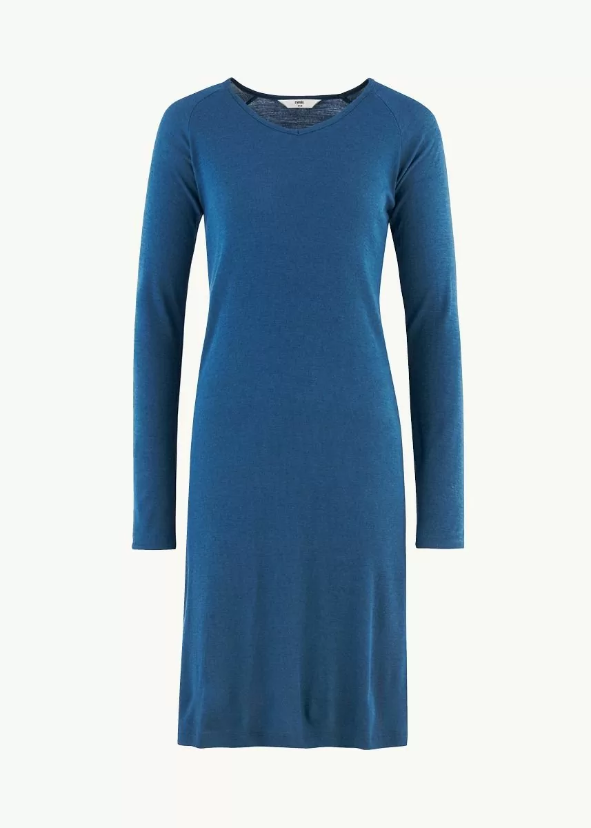 Kjole i finull med silke og v-hals 