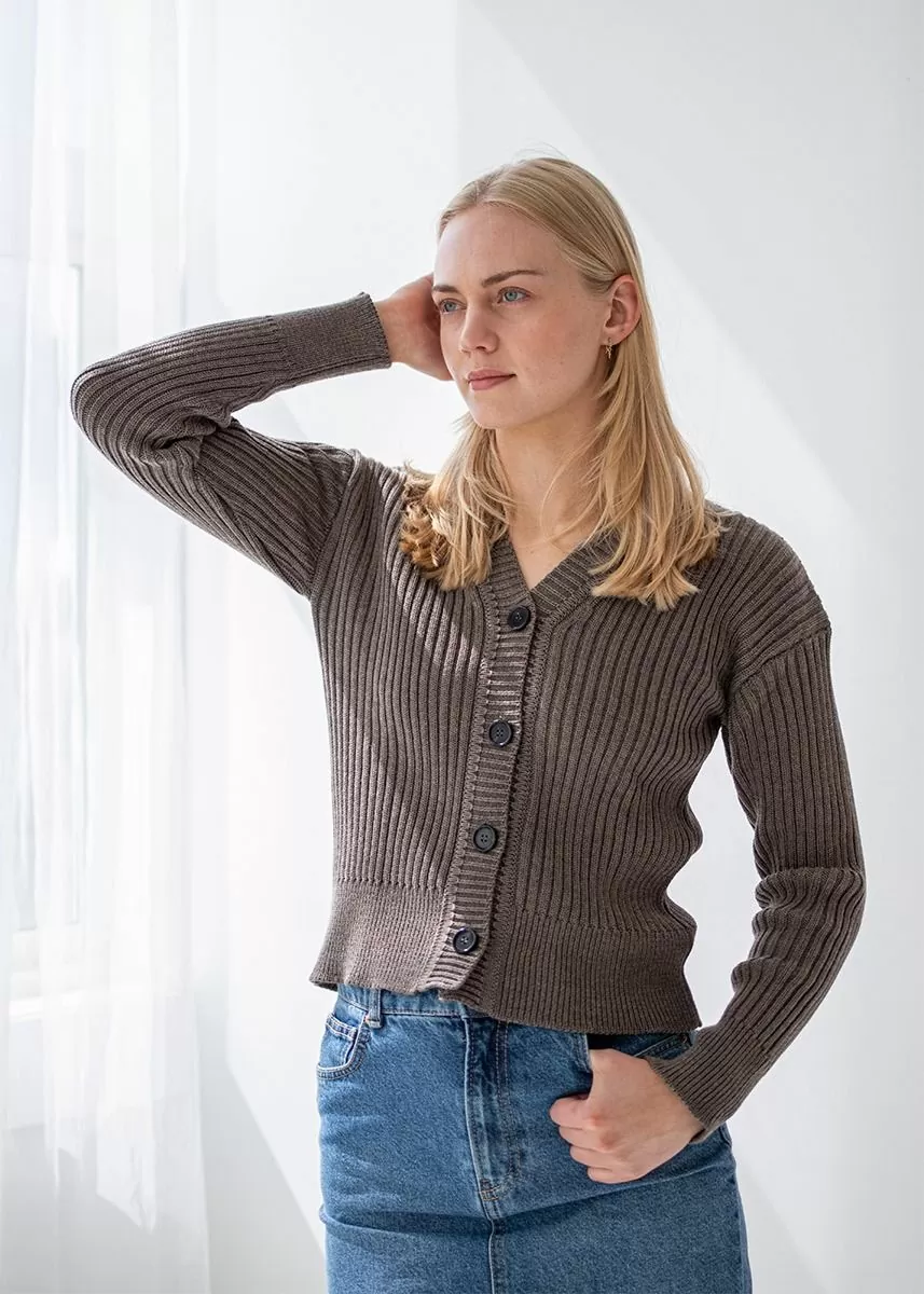 Ribbestrikket cardigan i ull, dame 