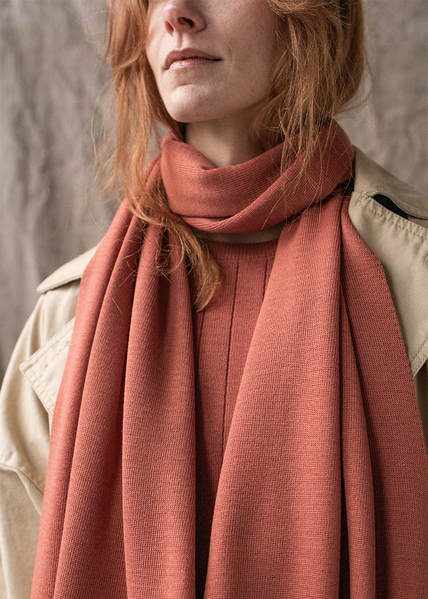 Ullskjerf finstrikket