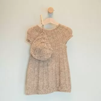 Hillevikjole og lue - Strikk