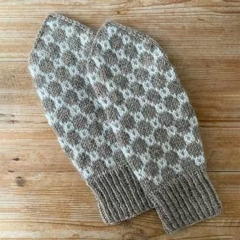 Sevat votter - Strikk